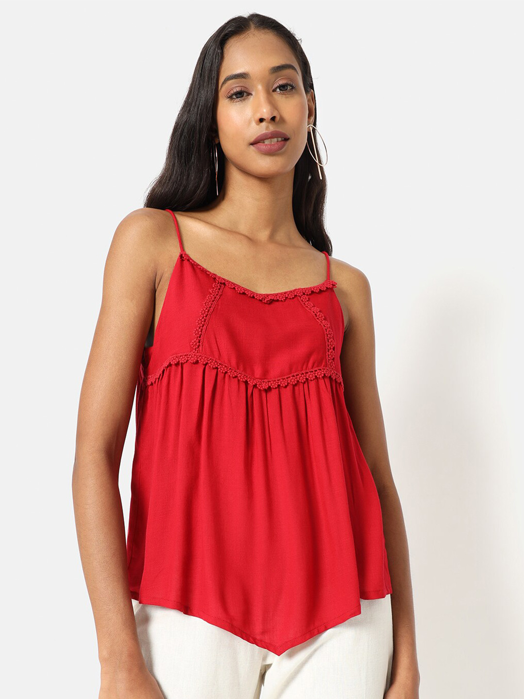 

Saaki Red Solid Sleeveless Top