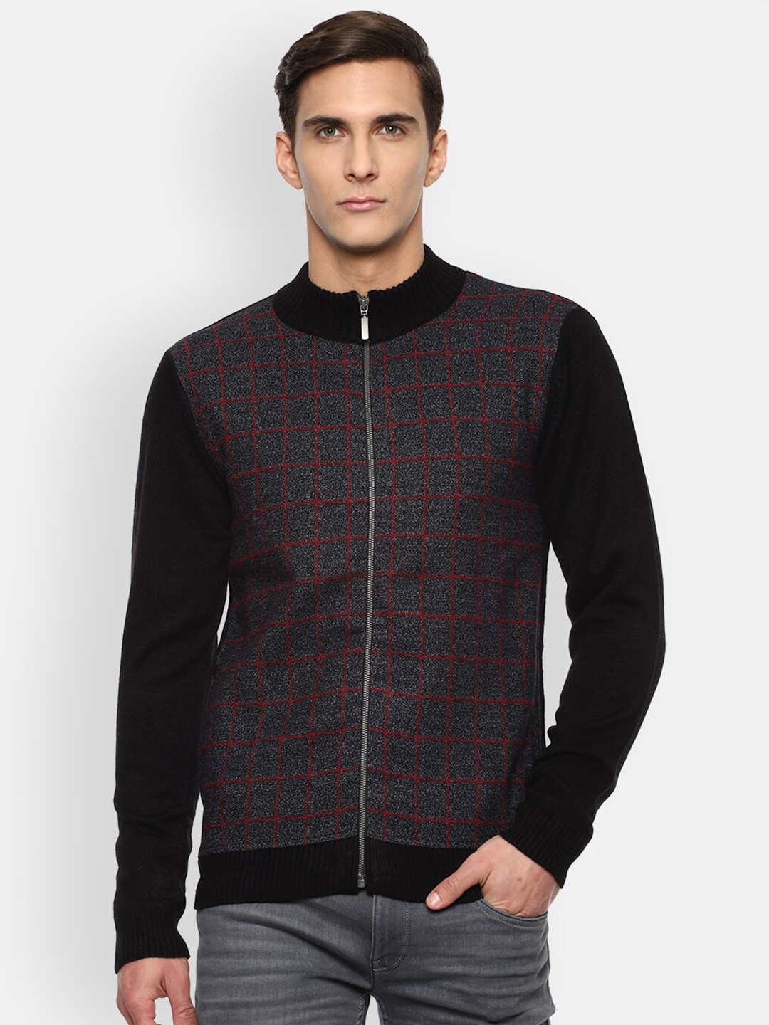 

Van Heusen Sport Men Black & Grey Checked Cardigan