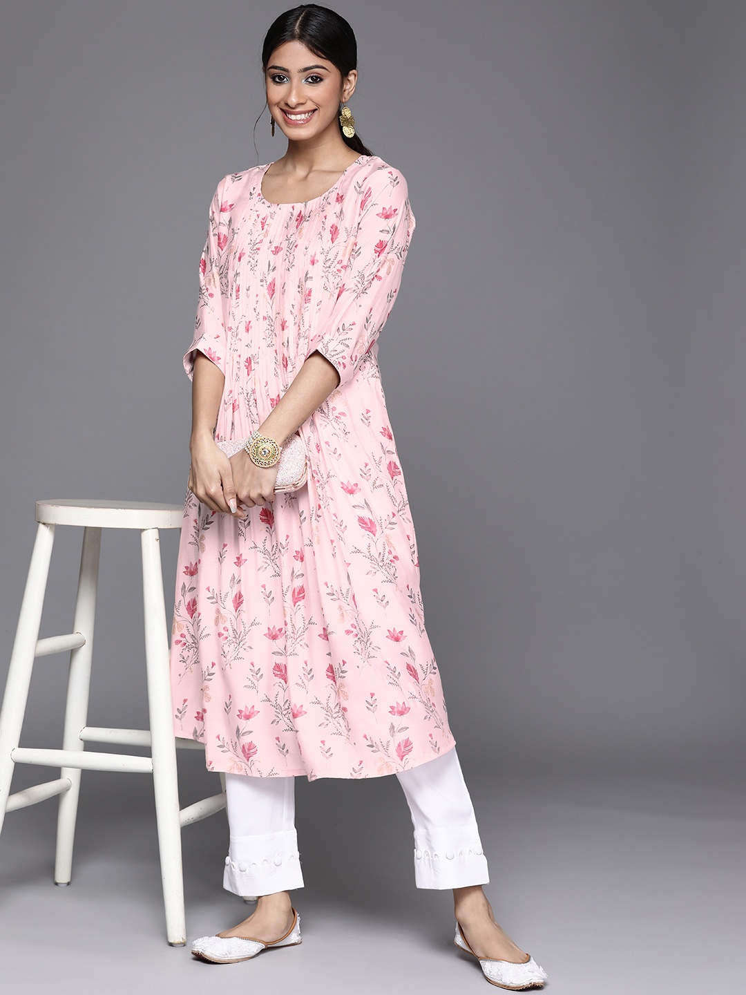 

Libas Women Pink Floral Printed Chanderi Silk Kurta