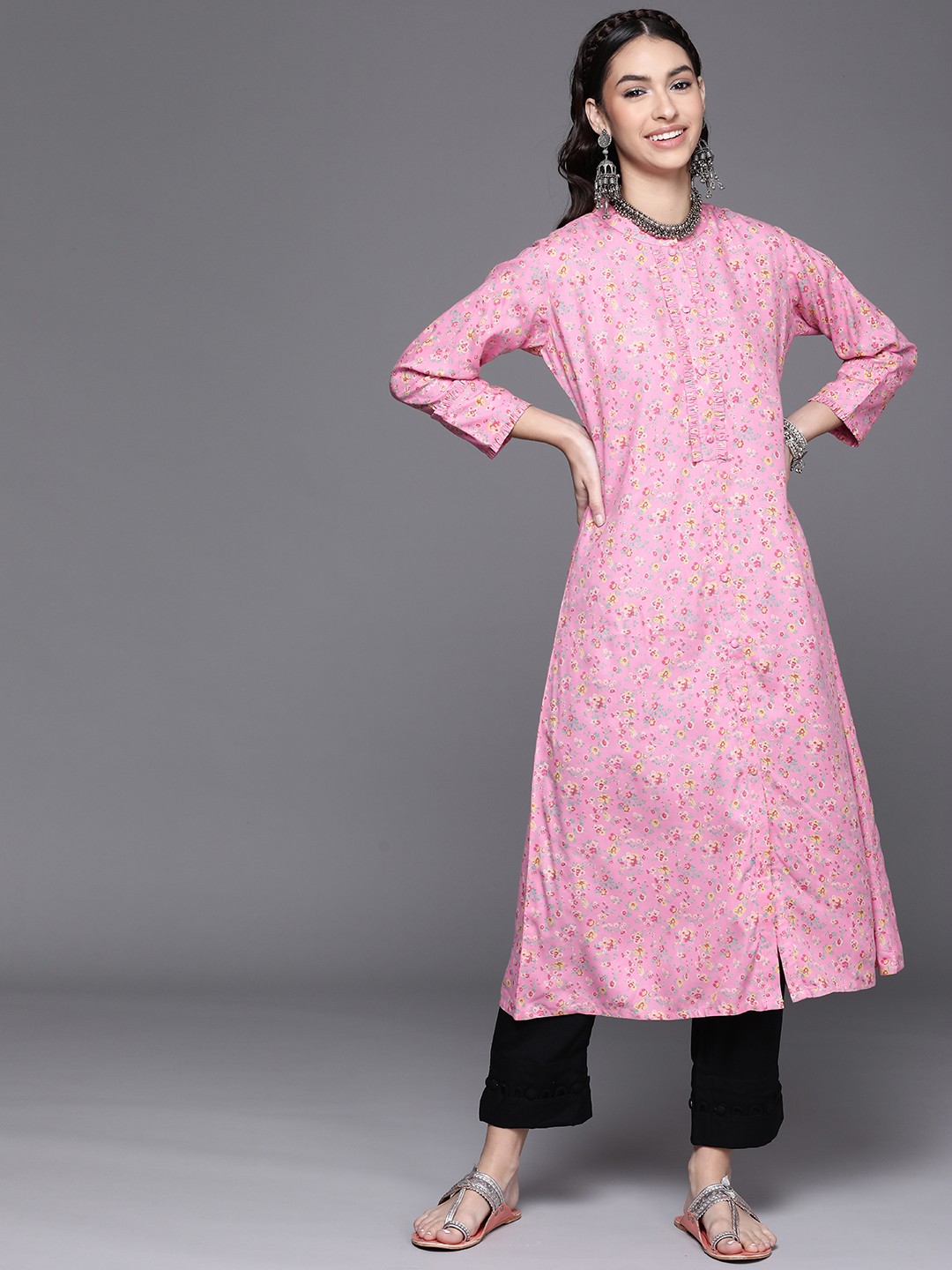 

Libas Women Pink Floral Printed Indie Prints Kurta