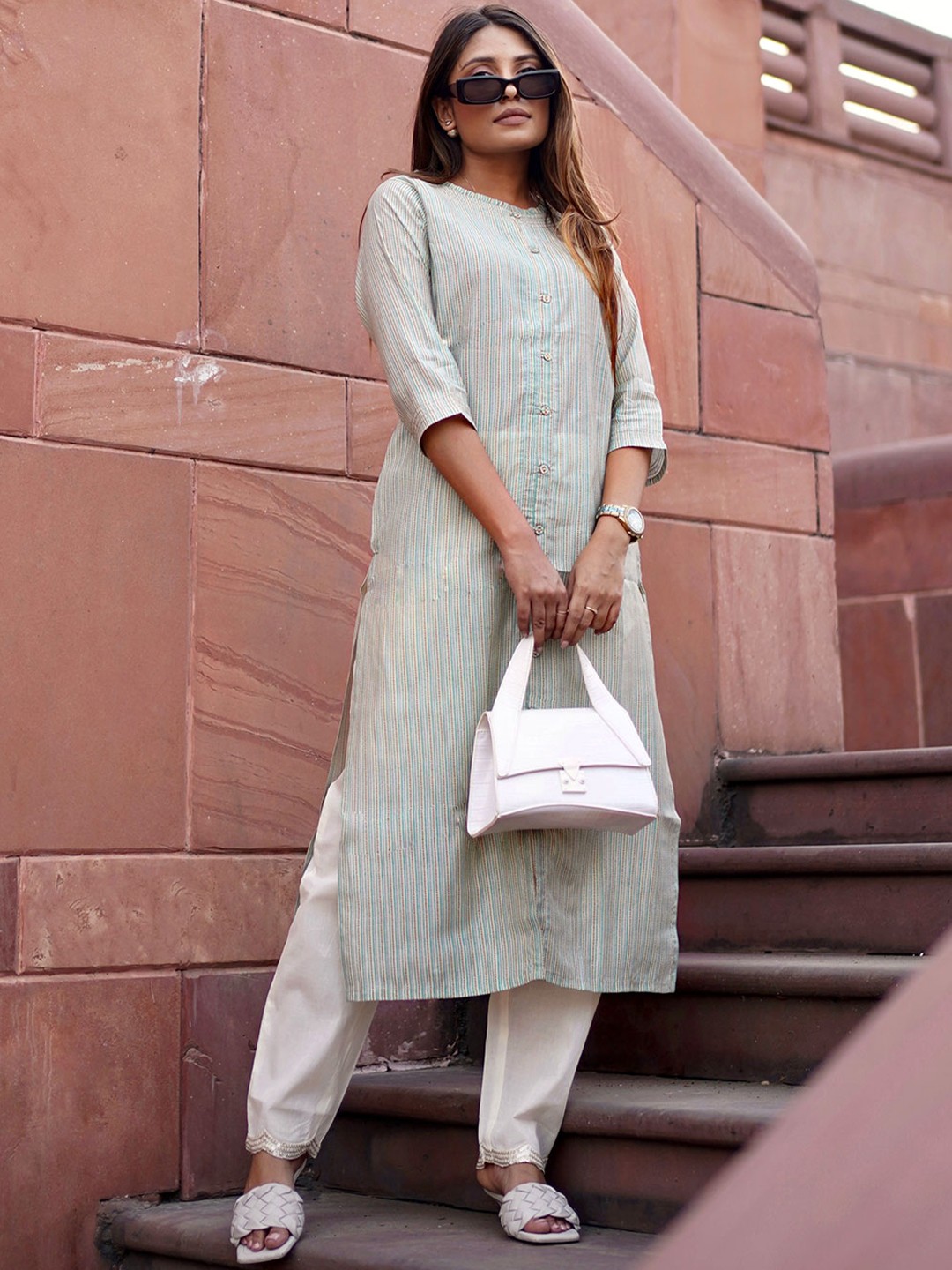 

Libas Women Striped Chanderi Silk Kurta, Green
