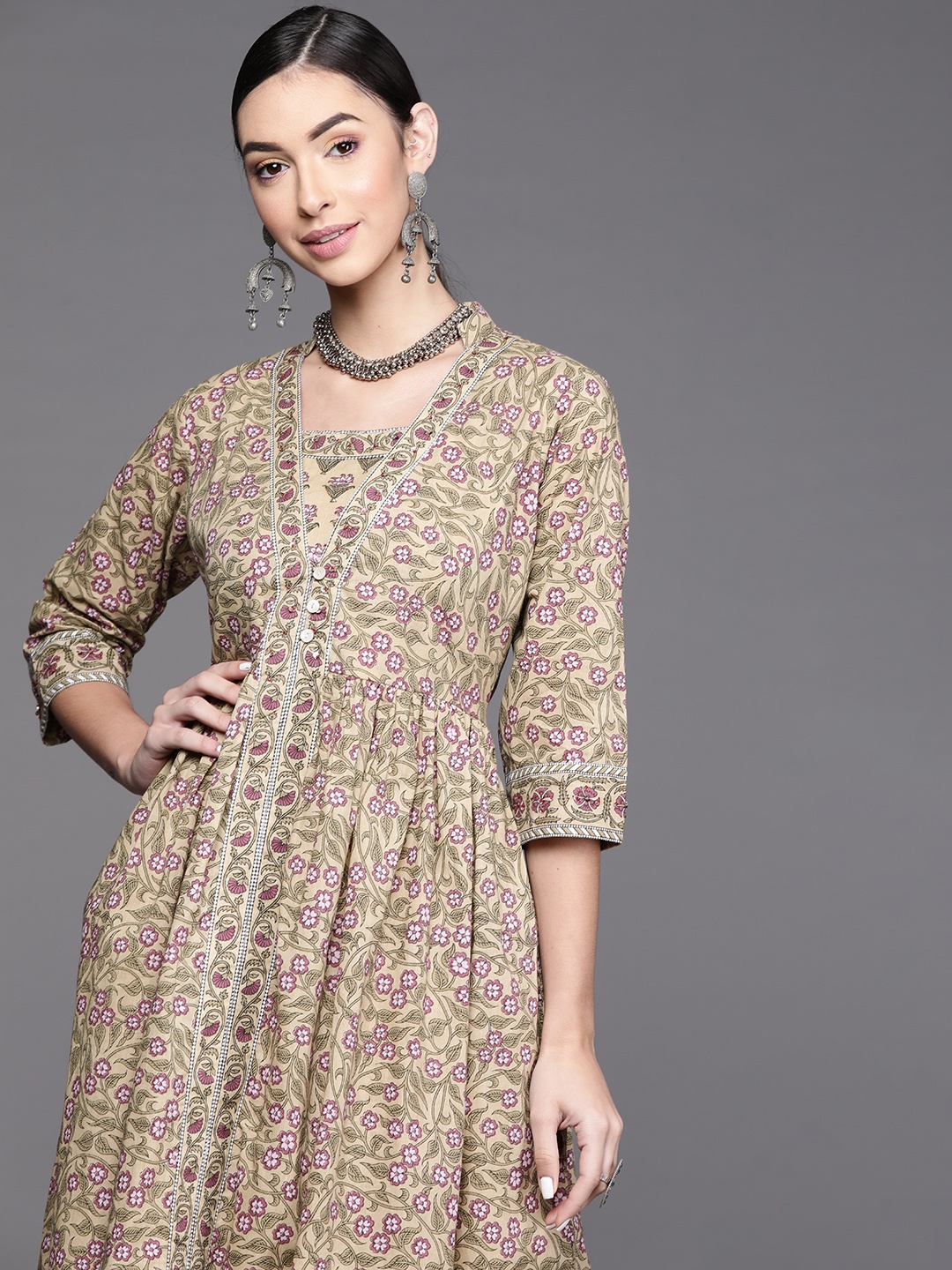 

Libas Women Beige & Pink Ethnic Motifs Printed Anarkali Kurta