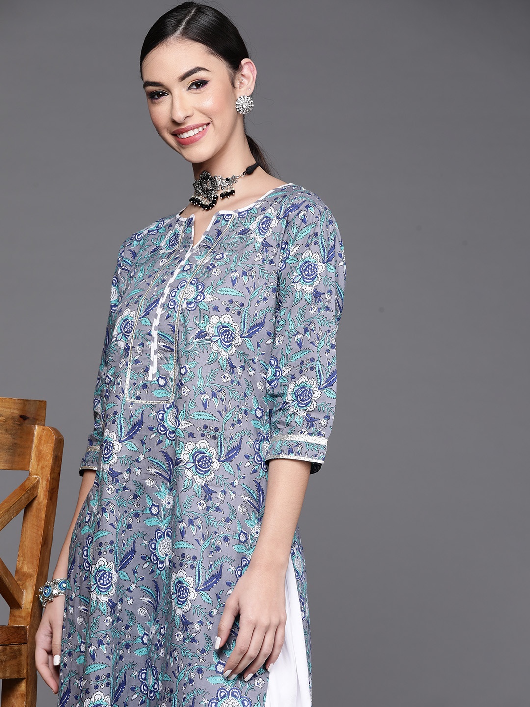 

Libas Women Grey & Blue Floral Printed Gotta Patti Cotton Kurta