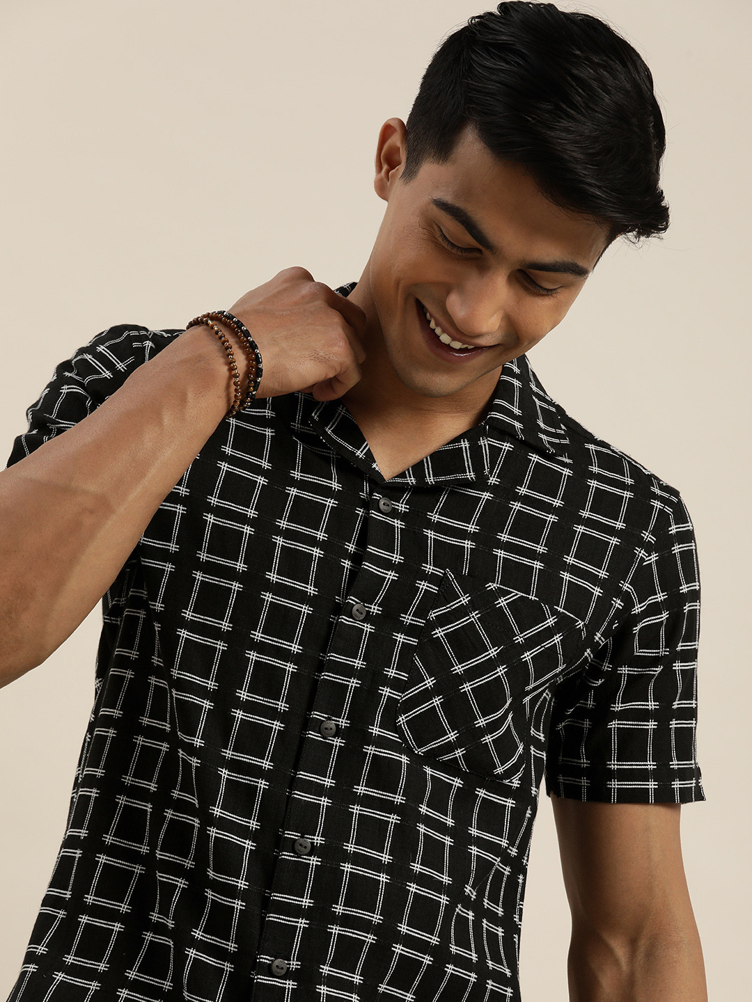 

Taavi Men Black Geometric Printed Woven Legacy Casual Shirt