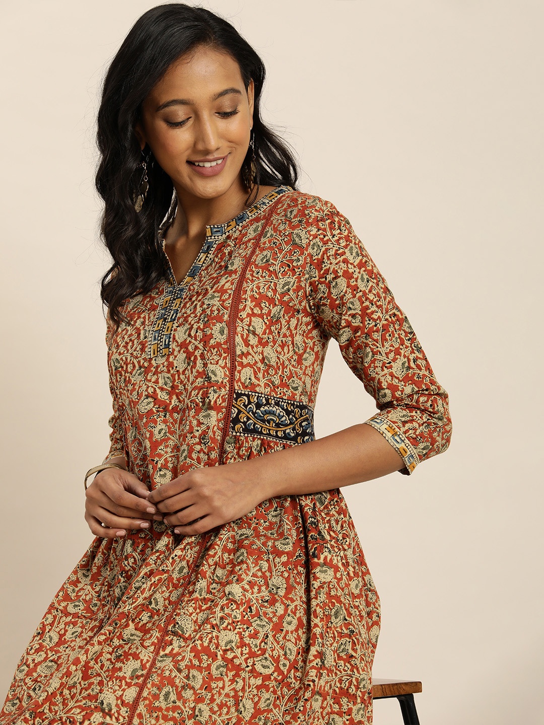 

Taavi Brown & White Kalamkari Ethnic Motifs Printed Fit And Flare Maxi Dress
