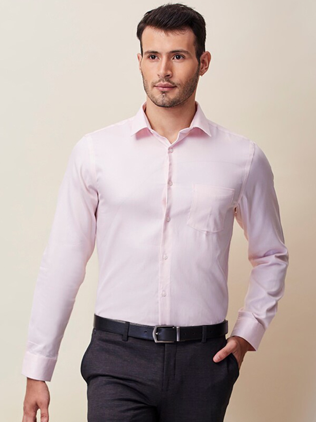 

J Hampstead Men Peach-Coloured Classic Slim Fit Formal Shirt