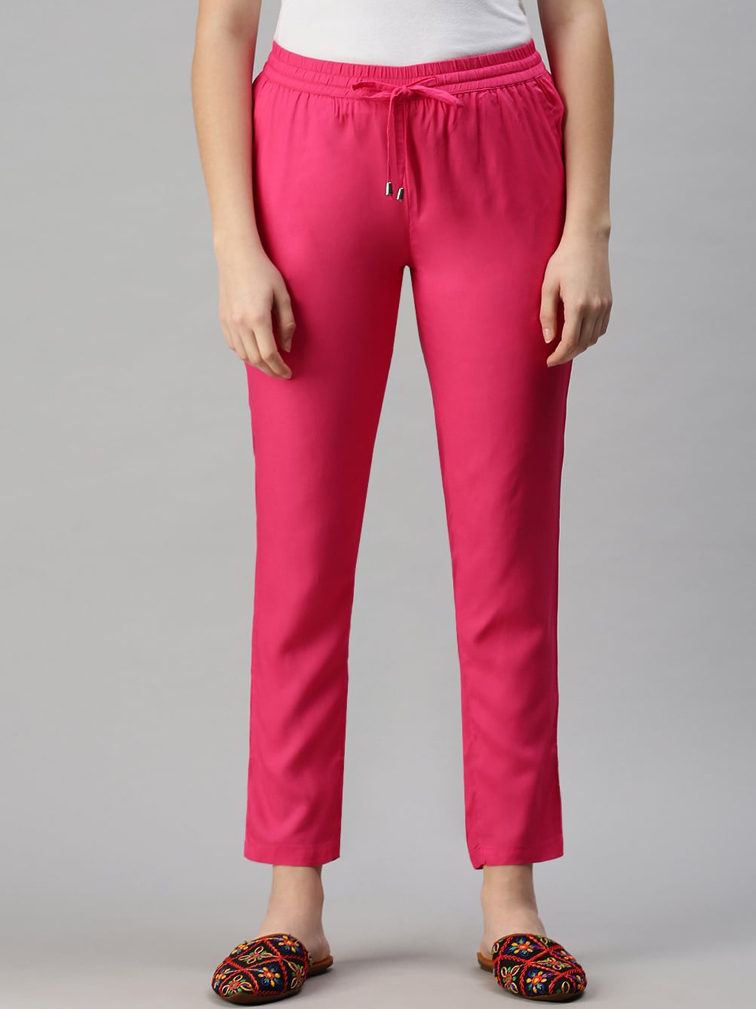 

De Moza Women Pink Solid Trousers