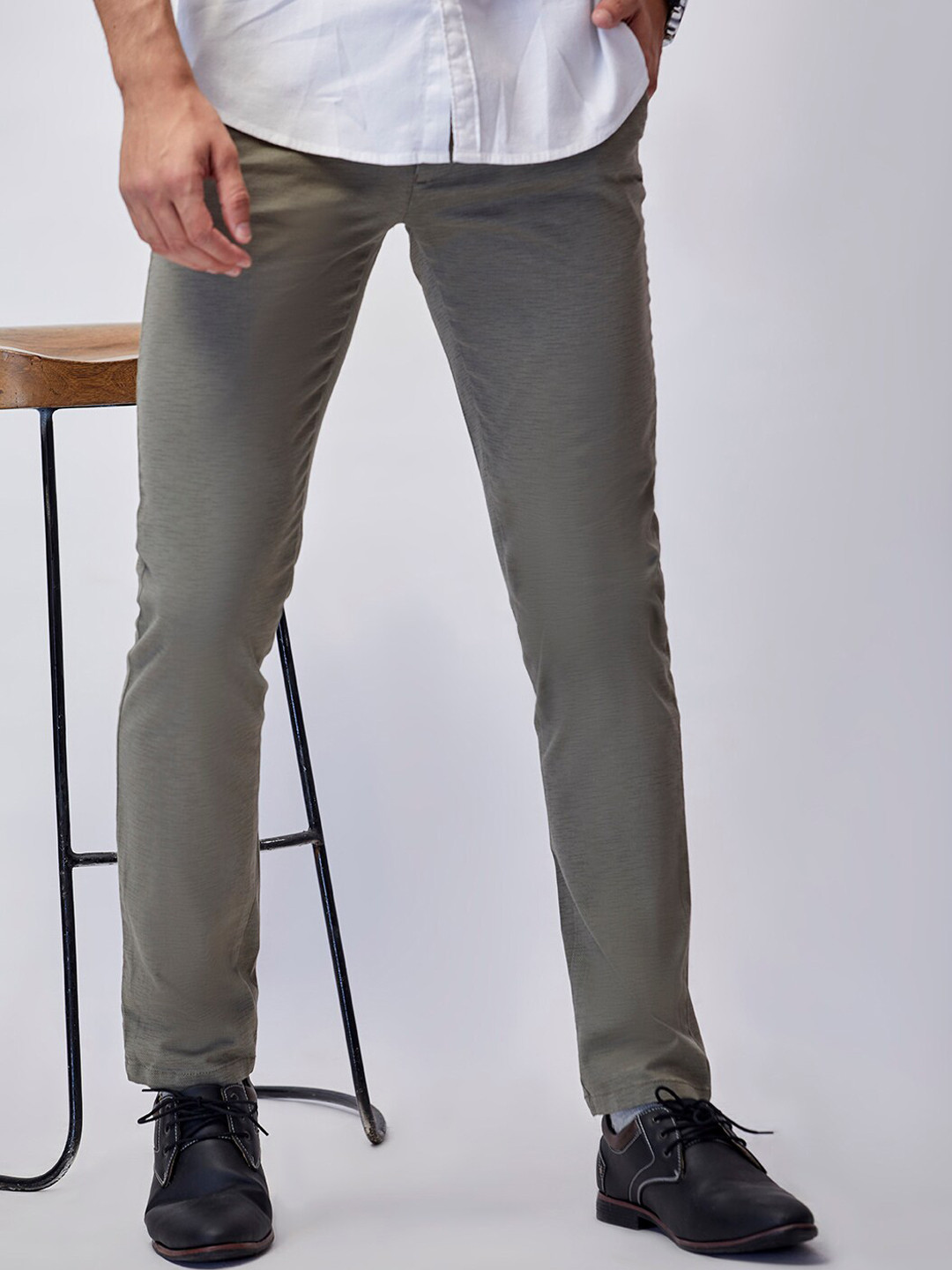 

J Hampstead Men Olive Green Wrinkle Free Smart Slim Fit Chinos Trousers