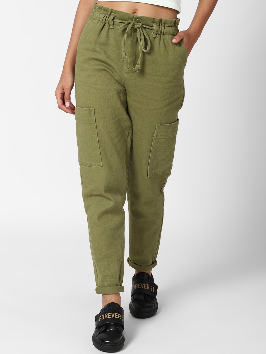 

FOREVER 21 Women Olive Green Cargos Cotton Trousers