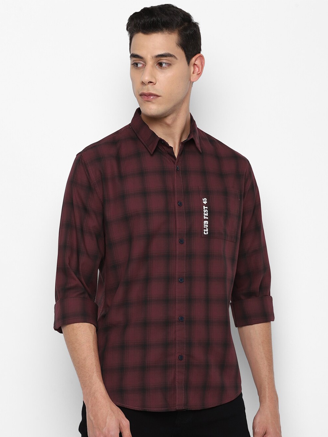 

FOREVER 21 Men Maroon Checked Regular Fit Cotton Casual Shirt