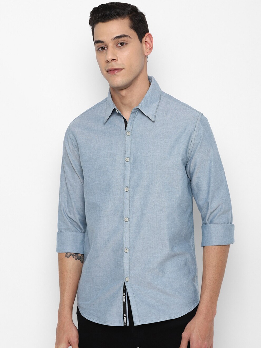 

FOREVER 21 Men Blue Regular Fit Pure Cotton Casual Shirt