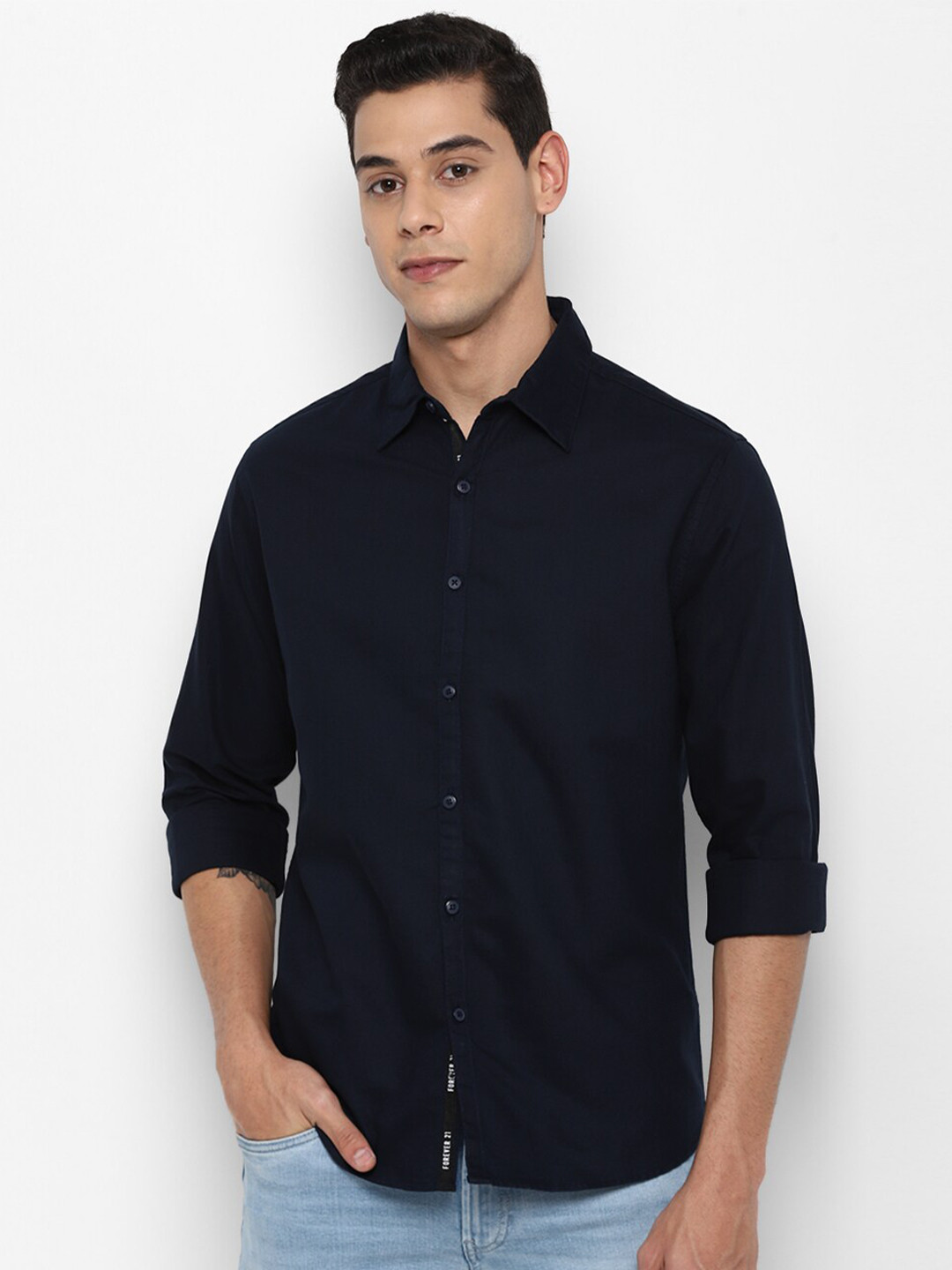 

FOREVER 21 Men Navy Blue Solid Regular Fit Cotton Casual Shirt