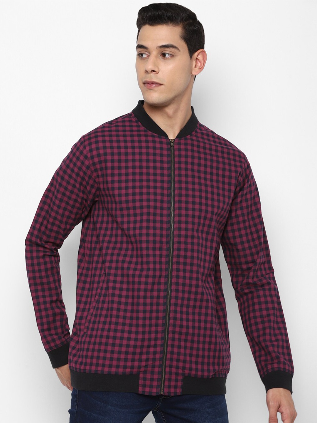 

FOREVER 21 Men Purple Buffalo Checks Print Regular Fit Cotton Casual Shirt