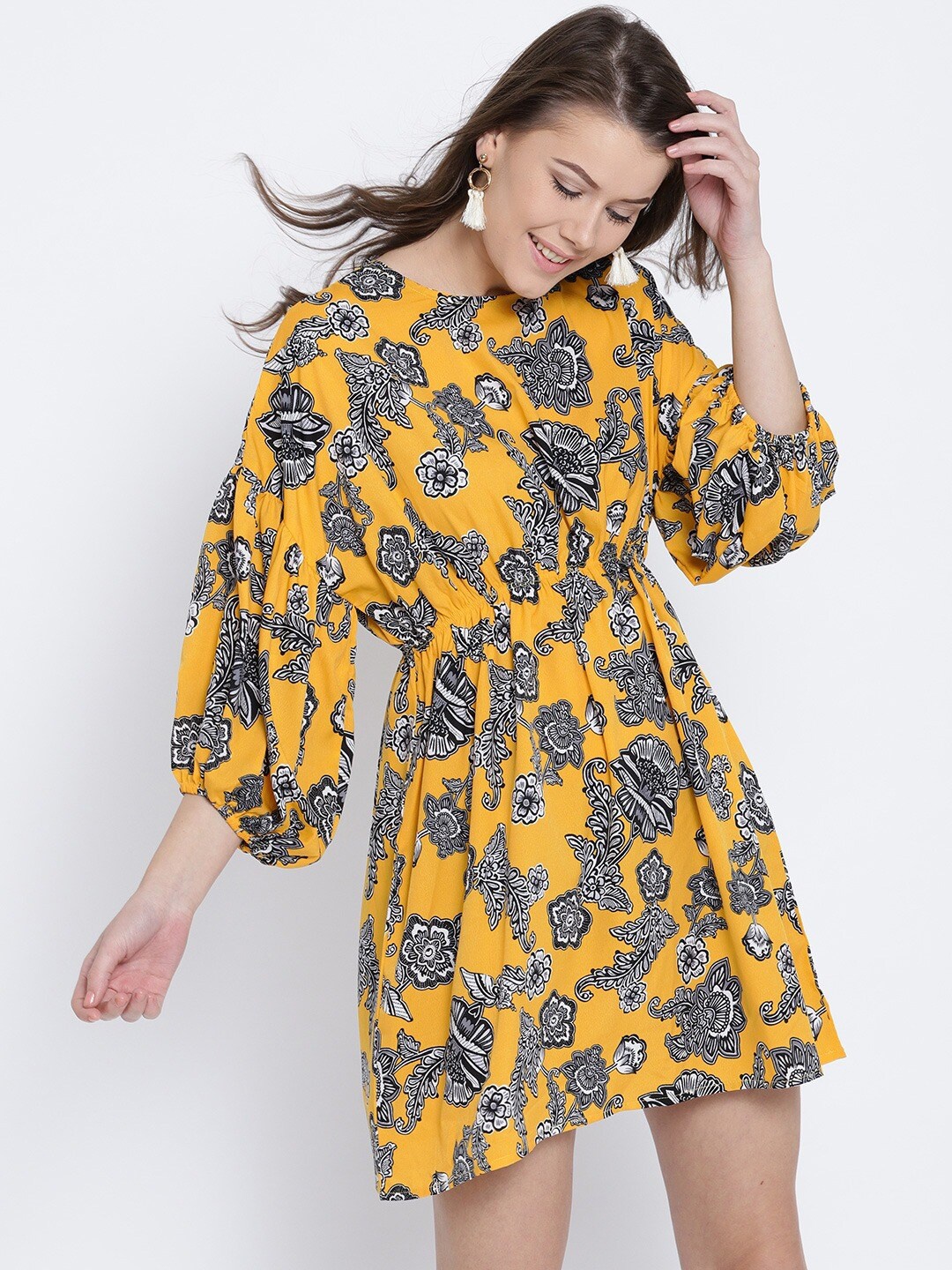 

Sera Women Yellow & Black Floral Crepe Fit & Flare Dress