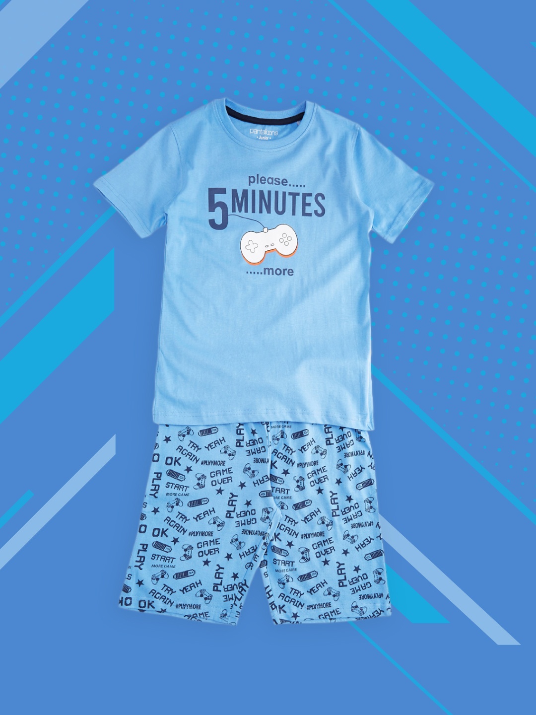 

Pantaloons Junior Boys Blue & Black Pure Cotton Printed Night suit