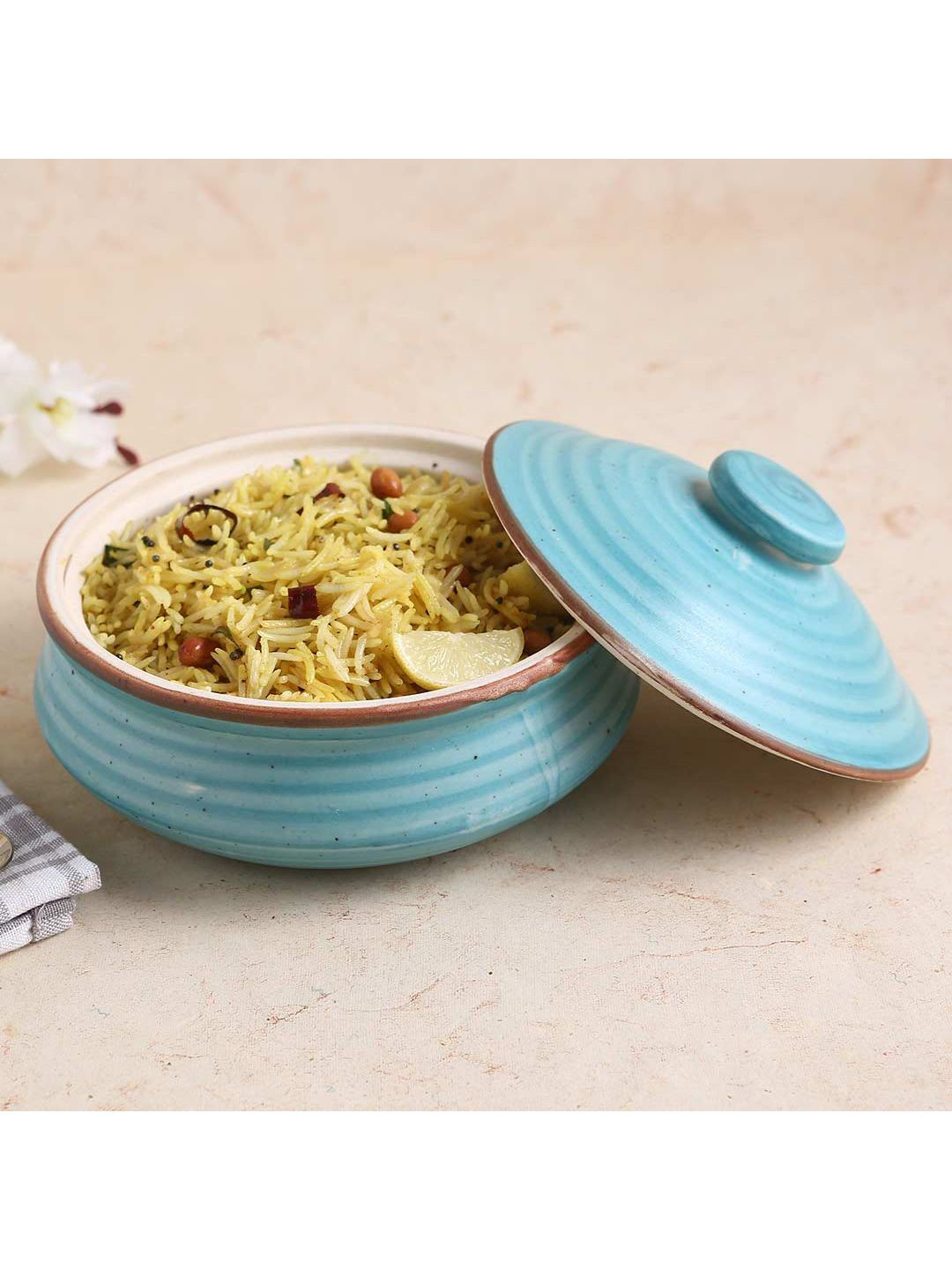 

Wonderchef Set Of 1 Blue Teramo Stoneware Handi With Lid