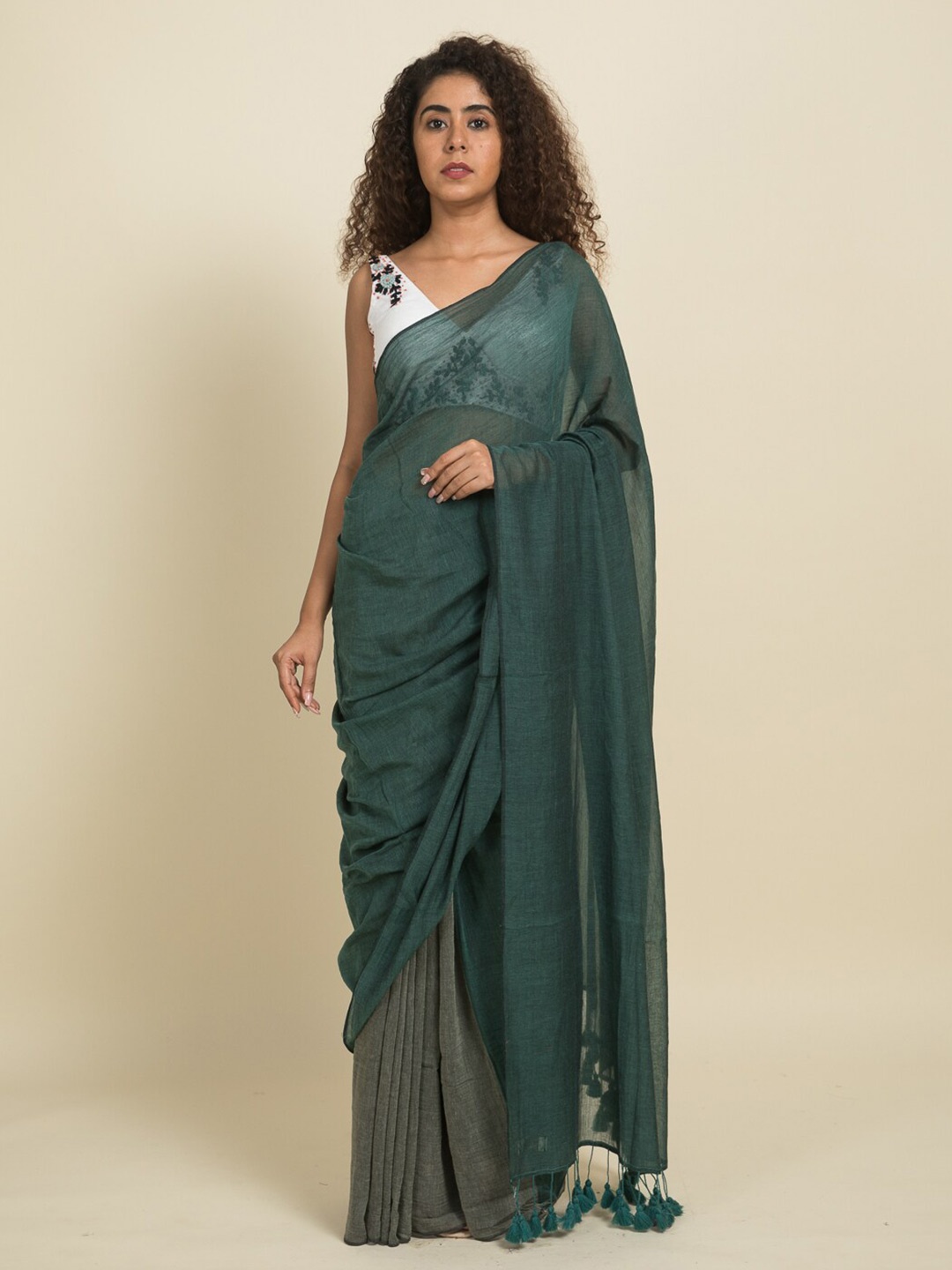 

Suta Green Pure Cotton Saree