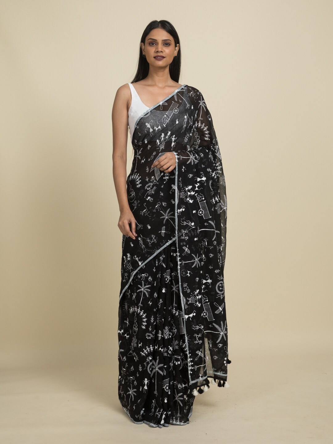 

Suta Black & White Warli Pure Cotton Saree