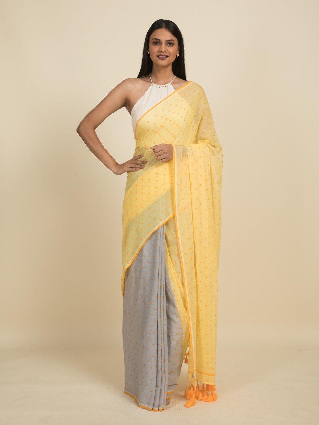 

Suta Yellow & Grey Pure Cotton Saree