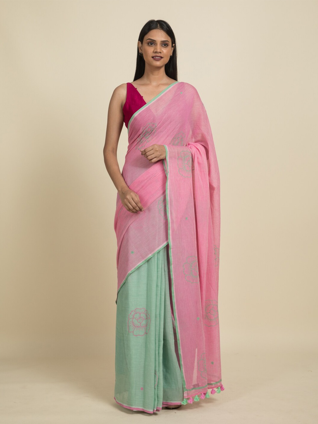 

Suta Pink & Green Floral Pure Cotton Saree