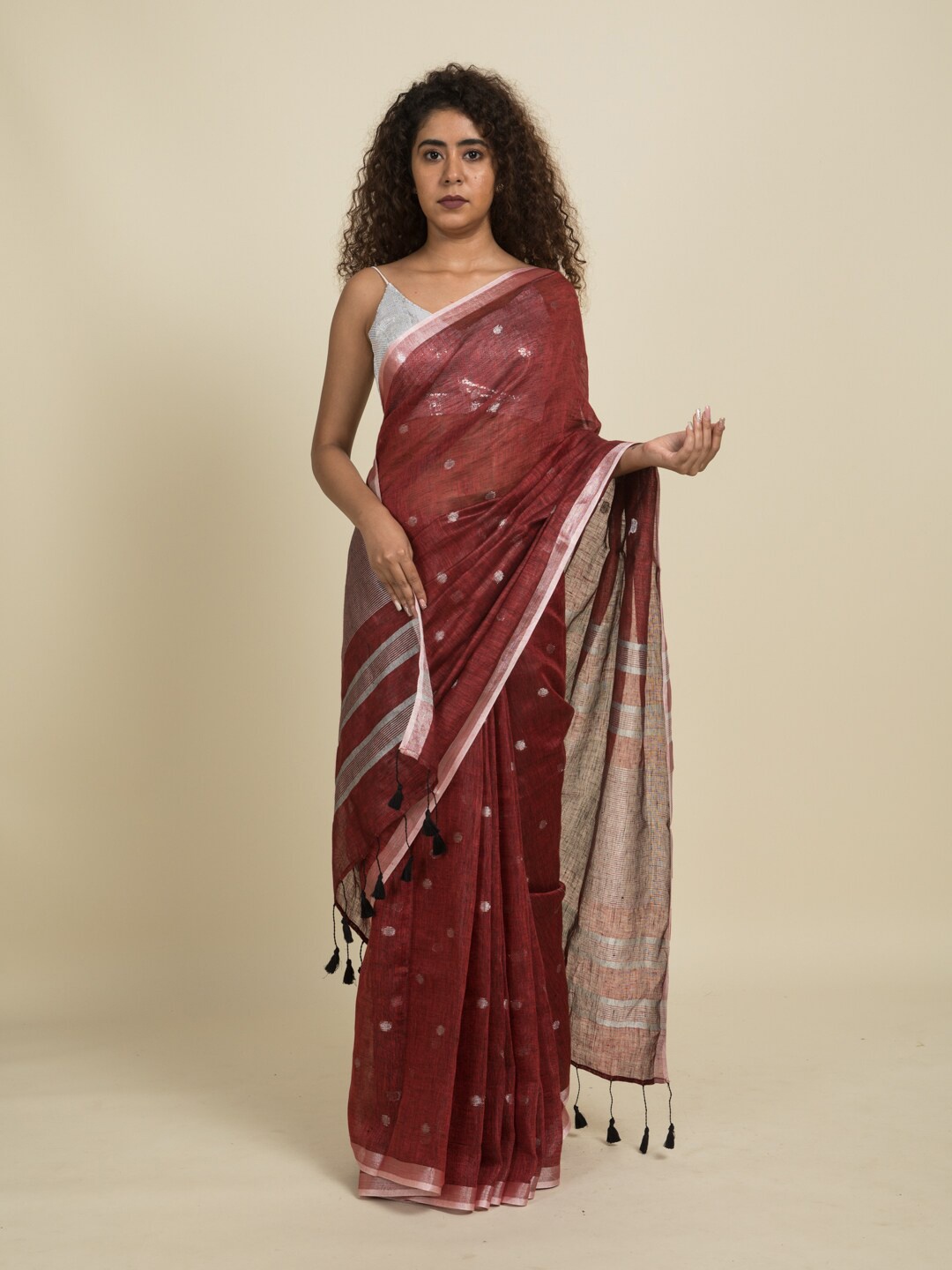 

Suta Maroon & Silver Polka Linen Zari Saree, Brown