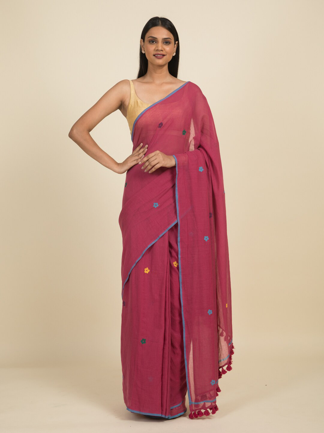 

Suta Pink & Blue Floral Pure Cotton Saree