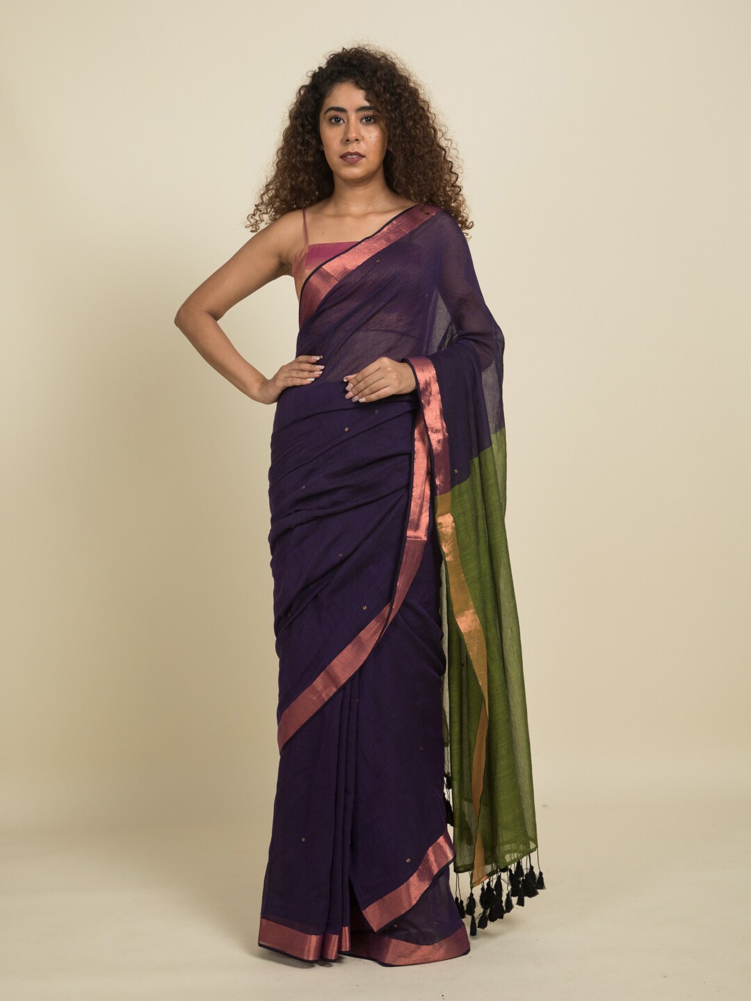 

Suta Violet & Green Embellished Zari Pure Cotton Saree