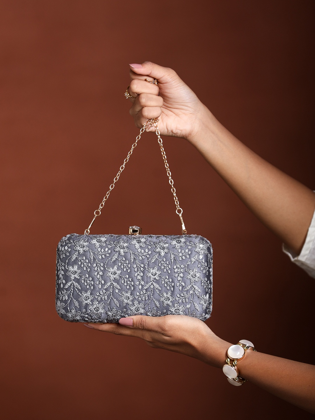 

HORRA Blue & Grey Embroidered Box Clutch
