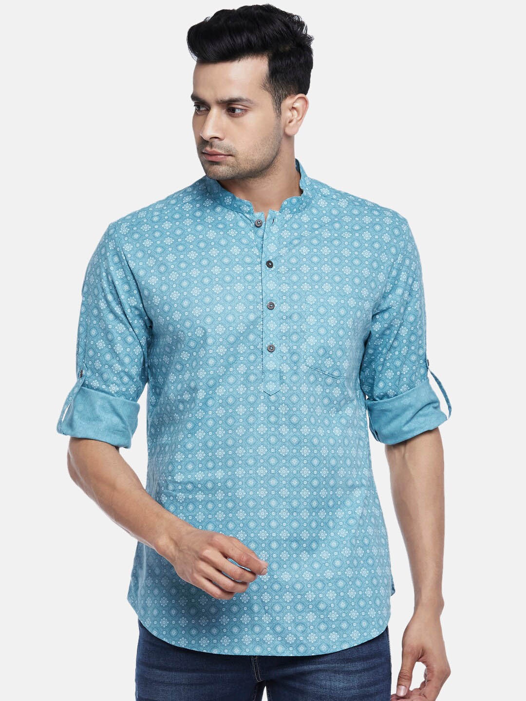 

indus route by Pantaloons Men Blue & White Ethnic Motifs Printed Pure Cotton Kurta