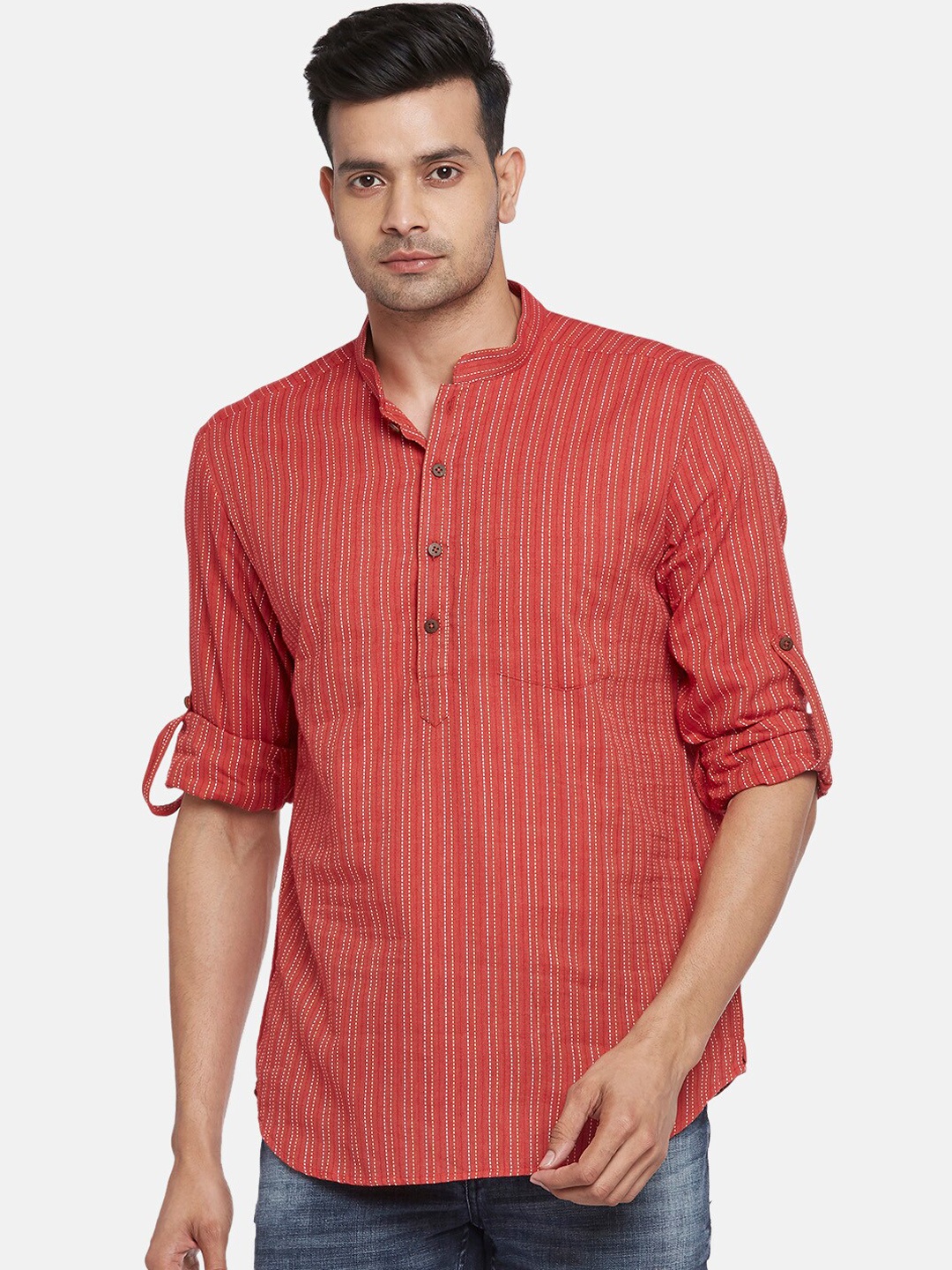 

indus route by Pantaloons Men Red Striped Thread Work Dobby Kurta