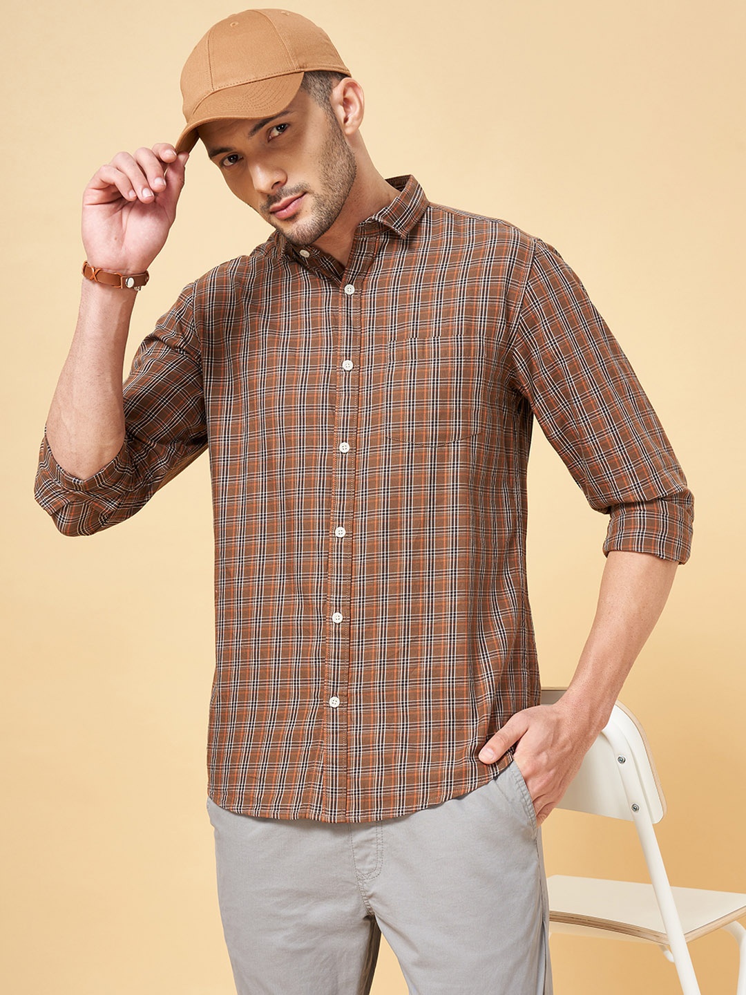 

Urban Ranger by pantaloons Men Brown Slim Fit Tartan Checks Cotton Casual Shirt