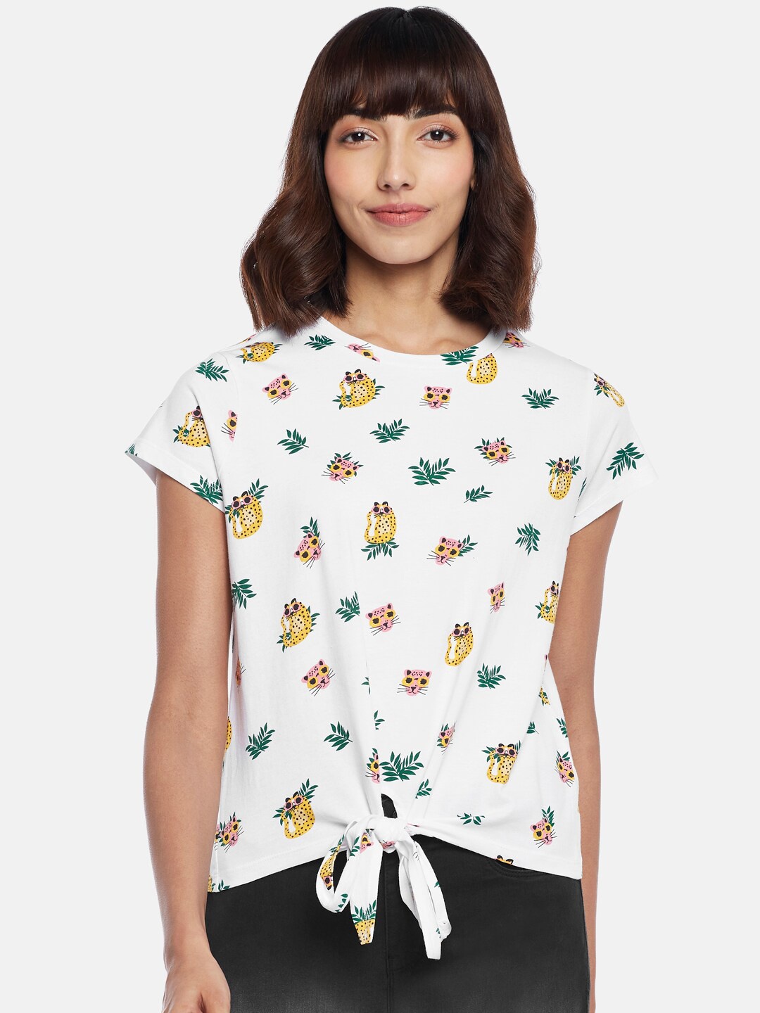 

People Off White & Green Printed Round Neck Pure Cotton Regular Top