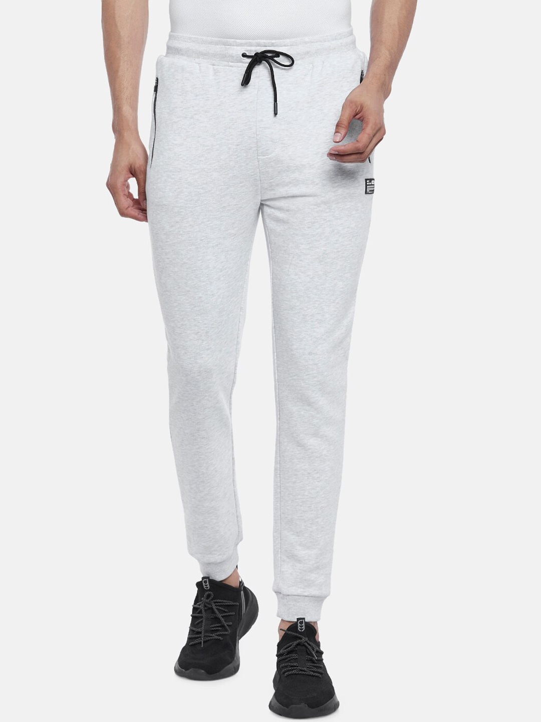

Ajile by Pantaloons Men Grey Solid Slim Fit Joggers