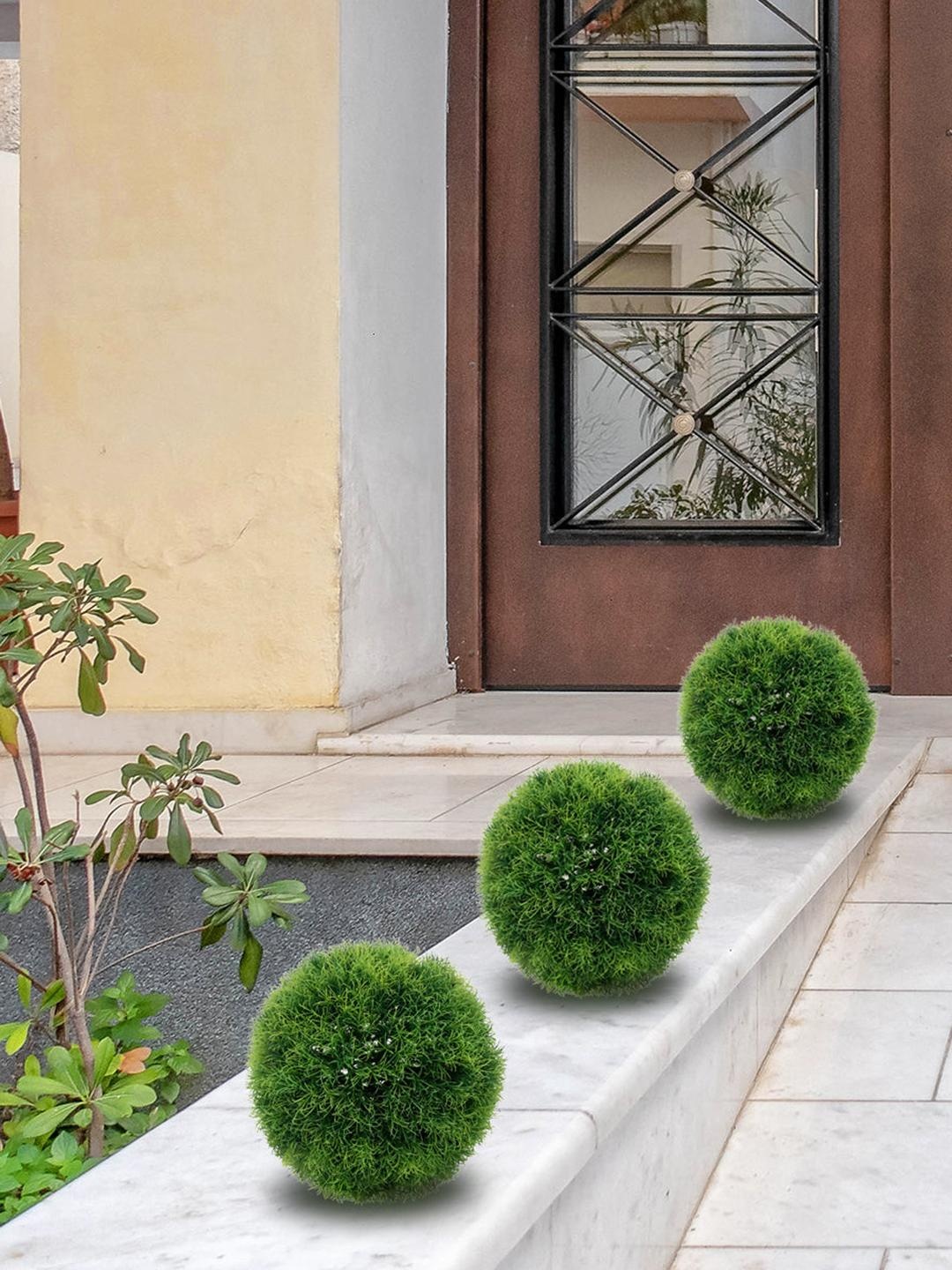 

Athome by Nilkamal Green Moss Light Medium Ball Planter