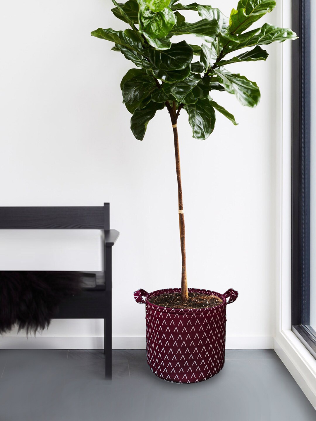 

Hippo Maroon Designer Grow Bag Pot Cover