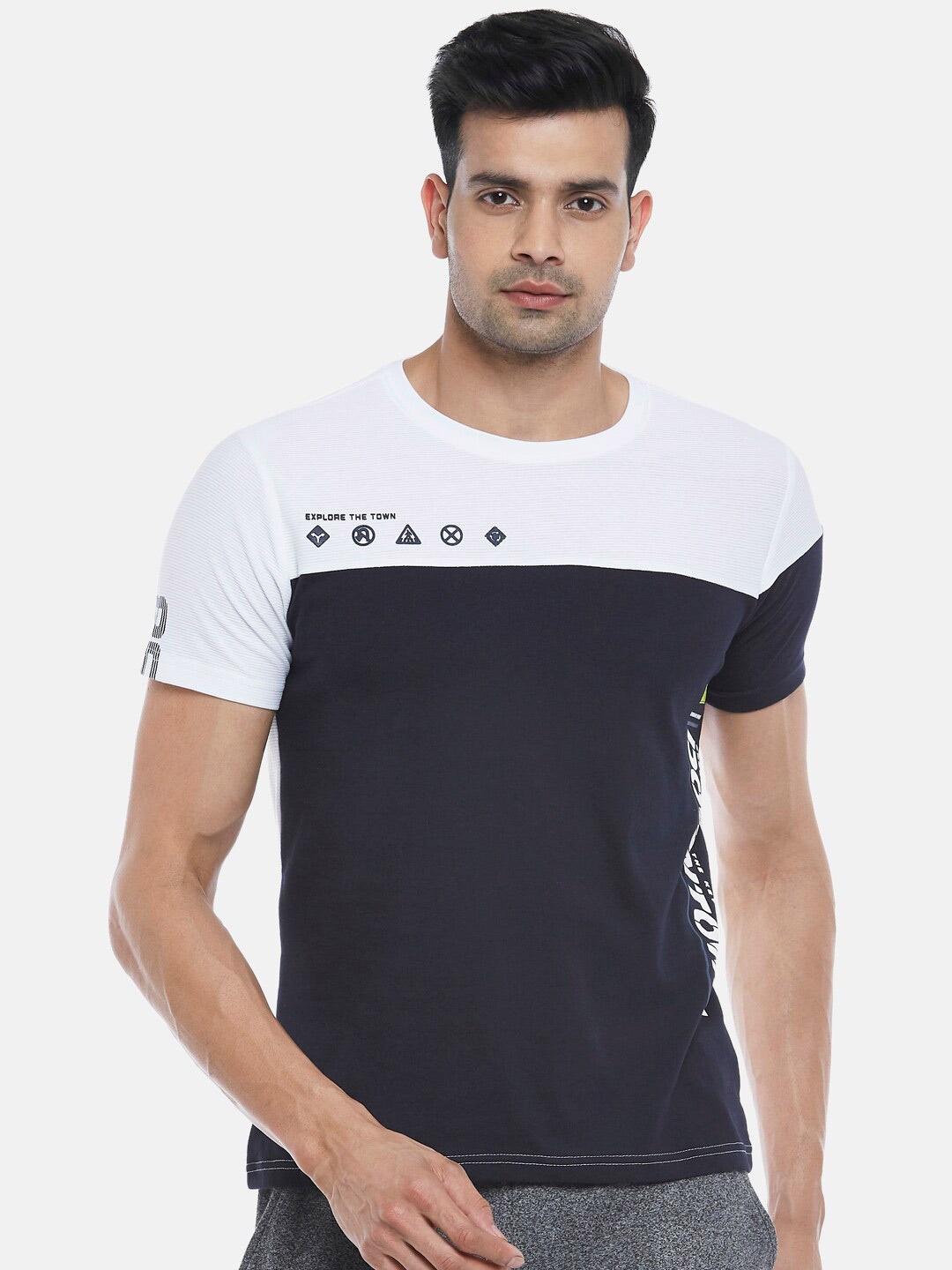 

Ajile by Pantaloons Men Navy Blue Colourblocked Pure Cotton Slim Fit T-shirt