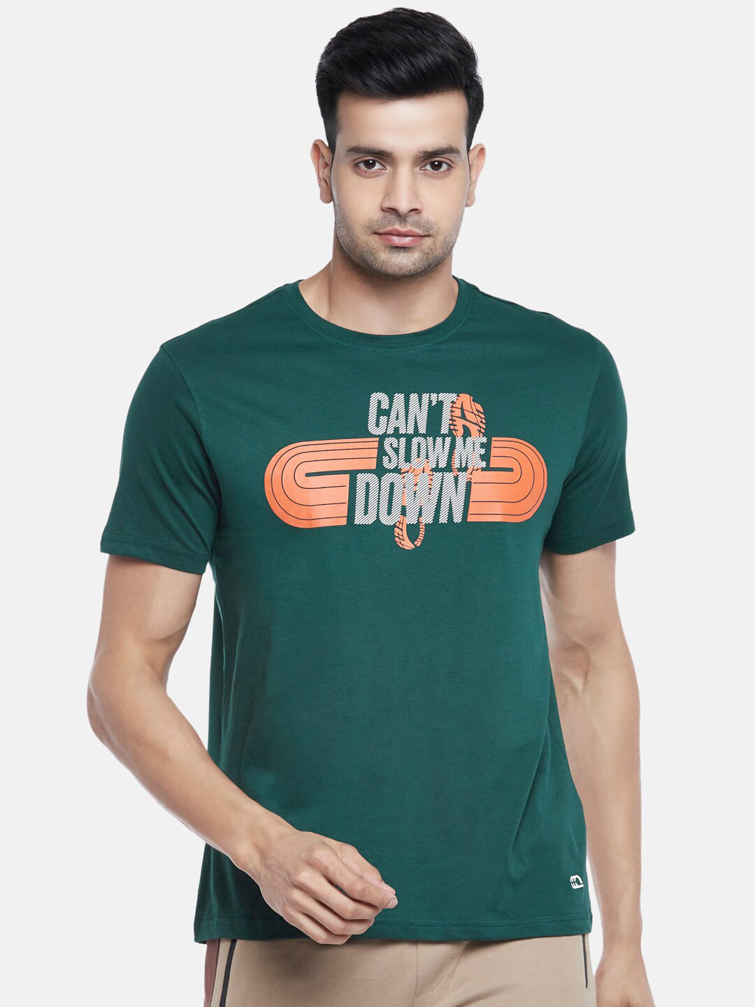 

Ajile by Pantaloons Men Green Typography Printed Pure Cotton Slim T-shirt