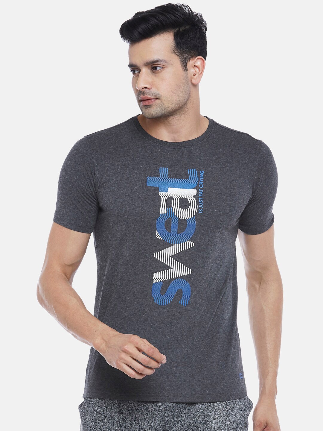 

Ajile by Pantaloons Men Charcoal Grey Typography Printed Pure Cotton Slim Fit T-shirt