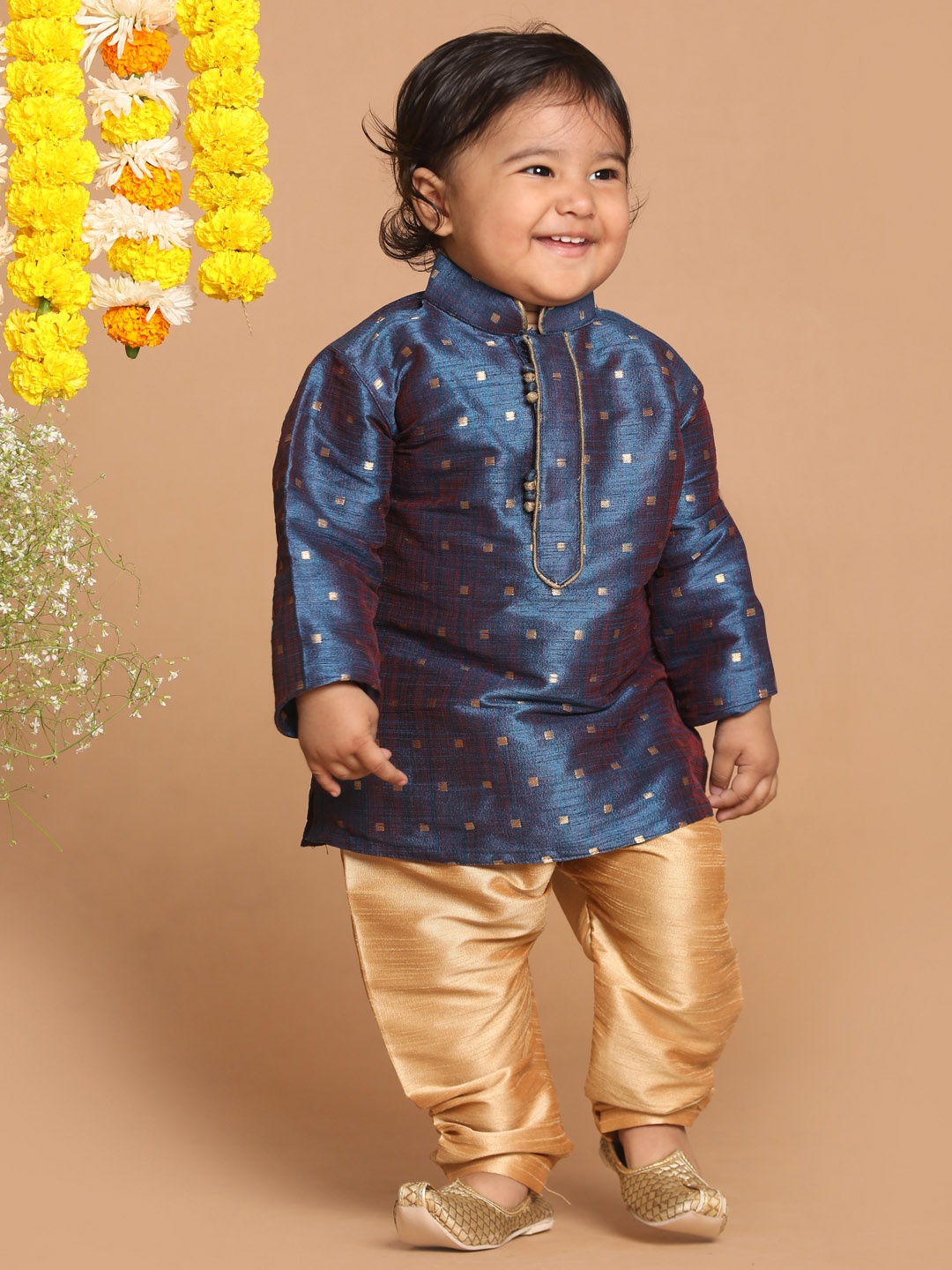 

VASTRAMAY Boys Blue Woven Regular Kurta with Pyjamas