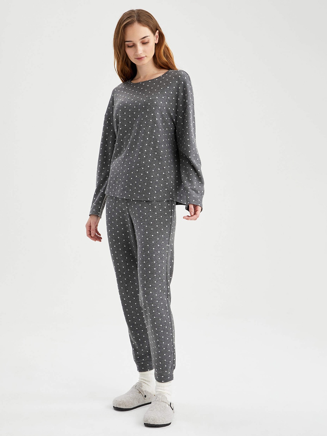 

DeFacto Women Charcoal Grey & White Polka Dot Printed Night suit