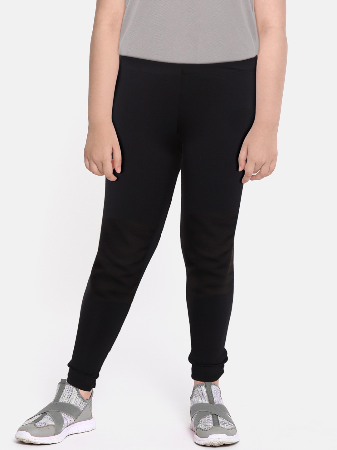 

DeFacto Girls Black Solid Tights