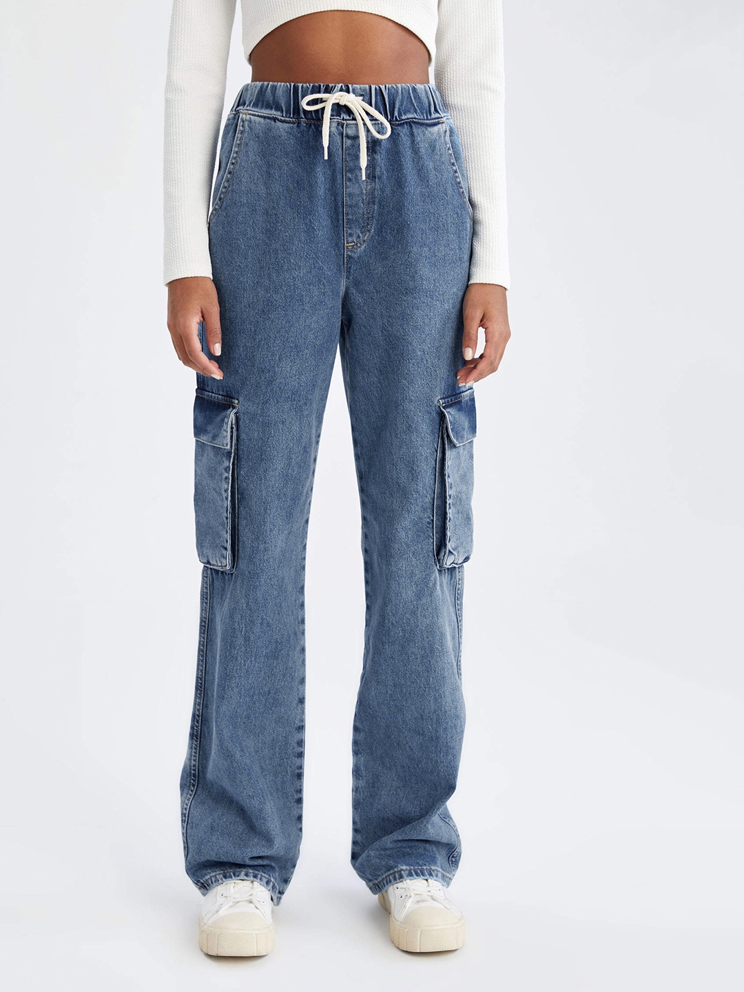 

DeFacto Women Navy Blue Cotton Regular Fit Jeans