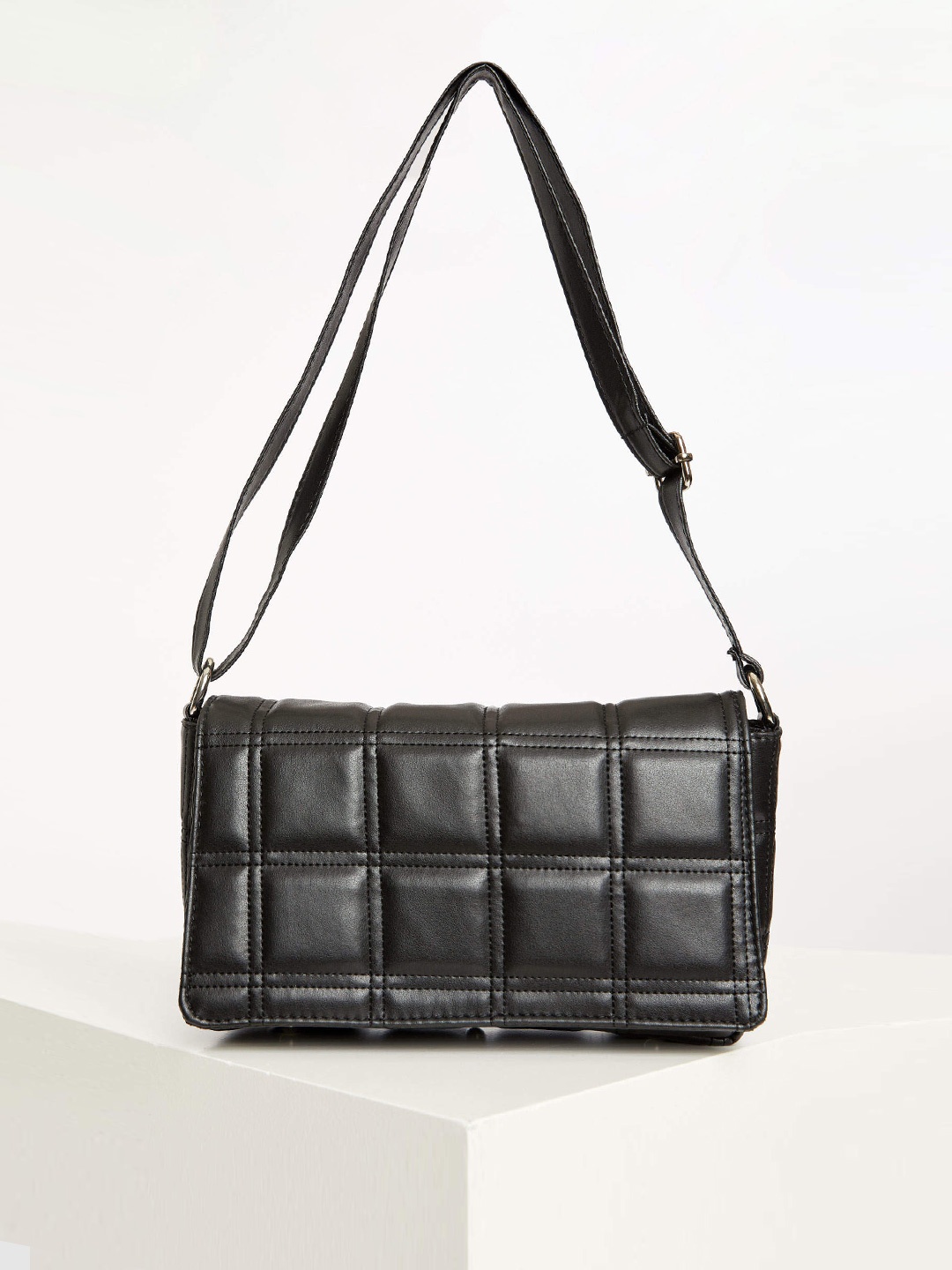 

DeFacto Black Solid Structured Sling Bag with Quilted Detail