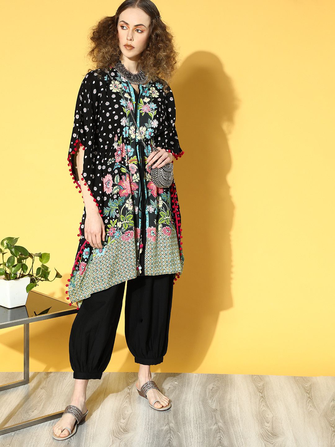 

Juniper Women Black Floral Printed Flared Sleeves Kaftan Kurta