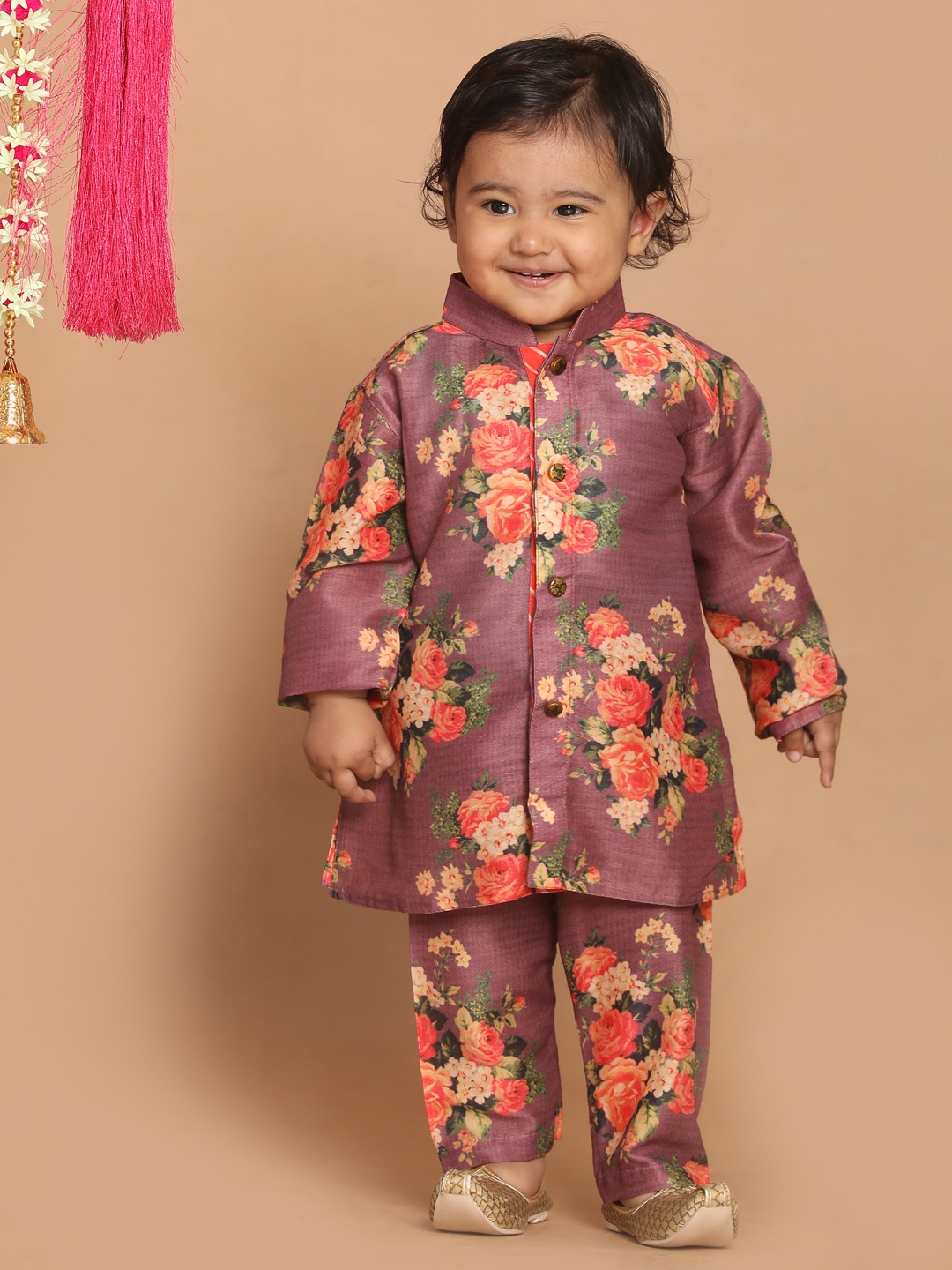

VASTRAMAY SISHU Infant Boys Purple Floral Printed Kurta & Pyjama