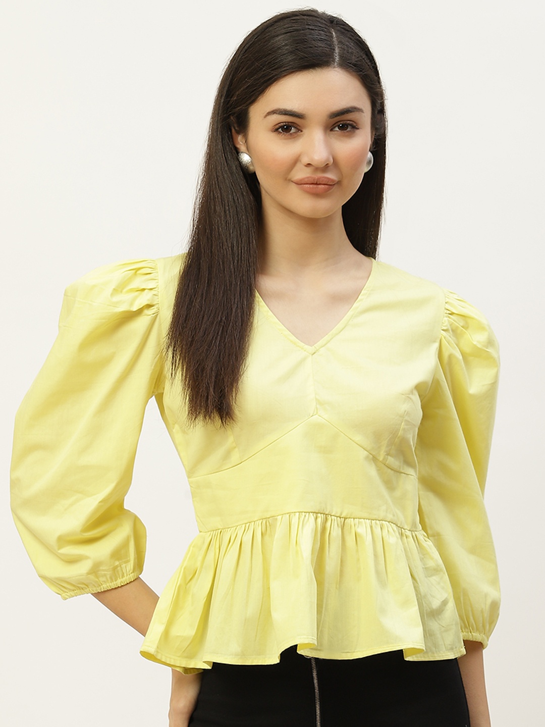 

Off Label Yellow Solid V-Neck Peplum Style Top