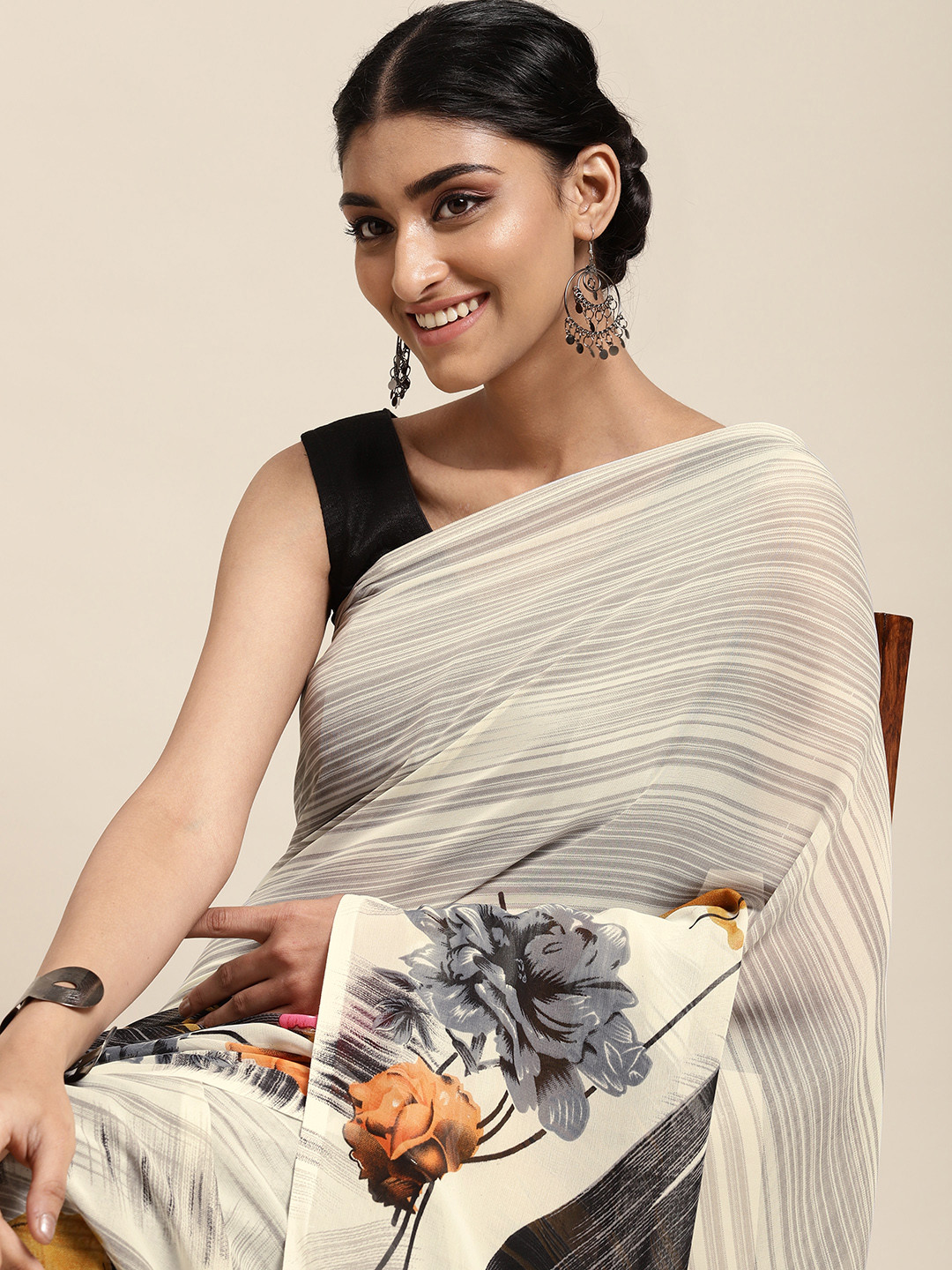 

KALINI Grey Poly Georgette Casual Saree