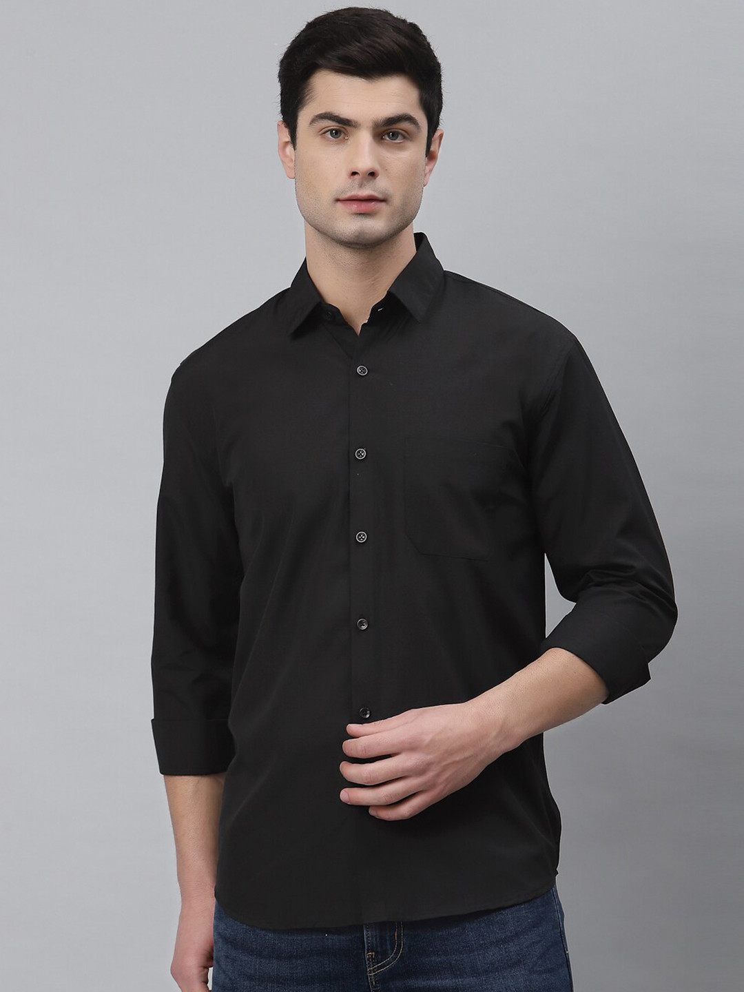 

NEUDIS Men Black Classic Regular Fit Casual Shirt