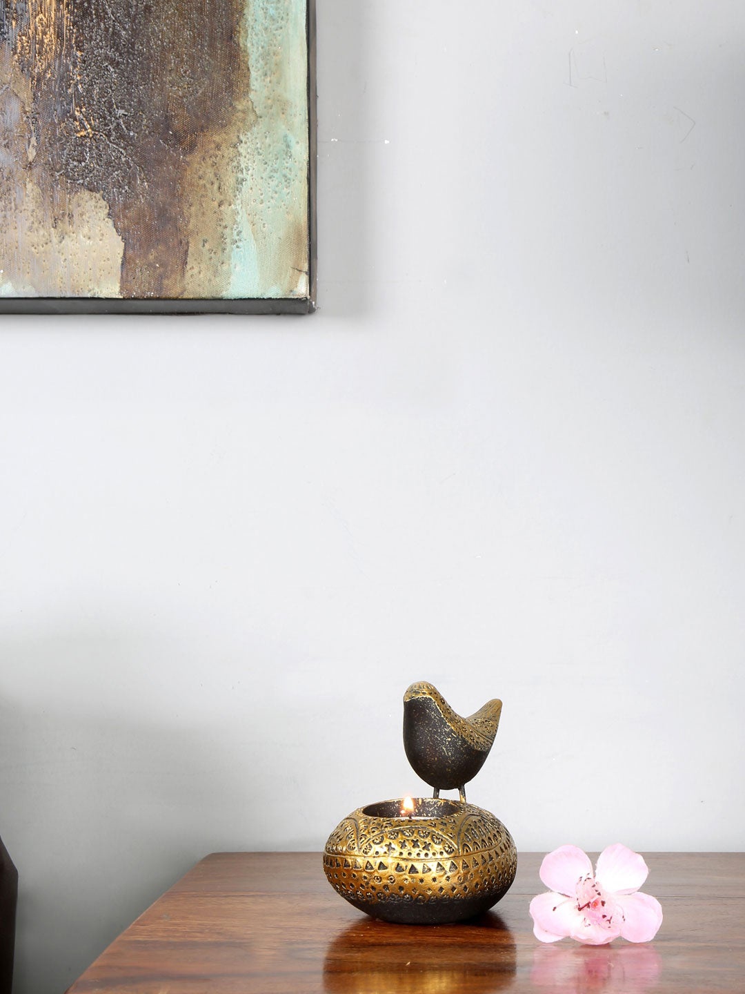 

Athome by Nilkamal Black & Gold-Toned Bird Showpiece