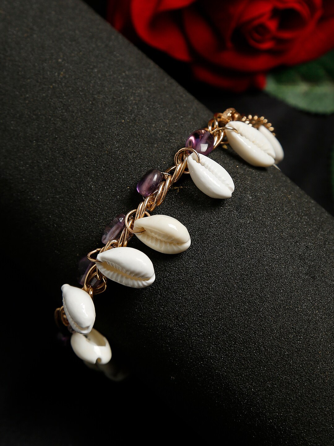 

Madame Rose-Gold & White Hand-Made Kodi Chain Anklet